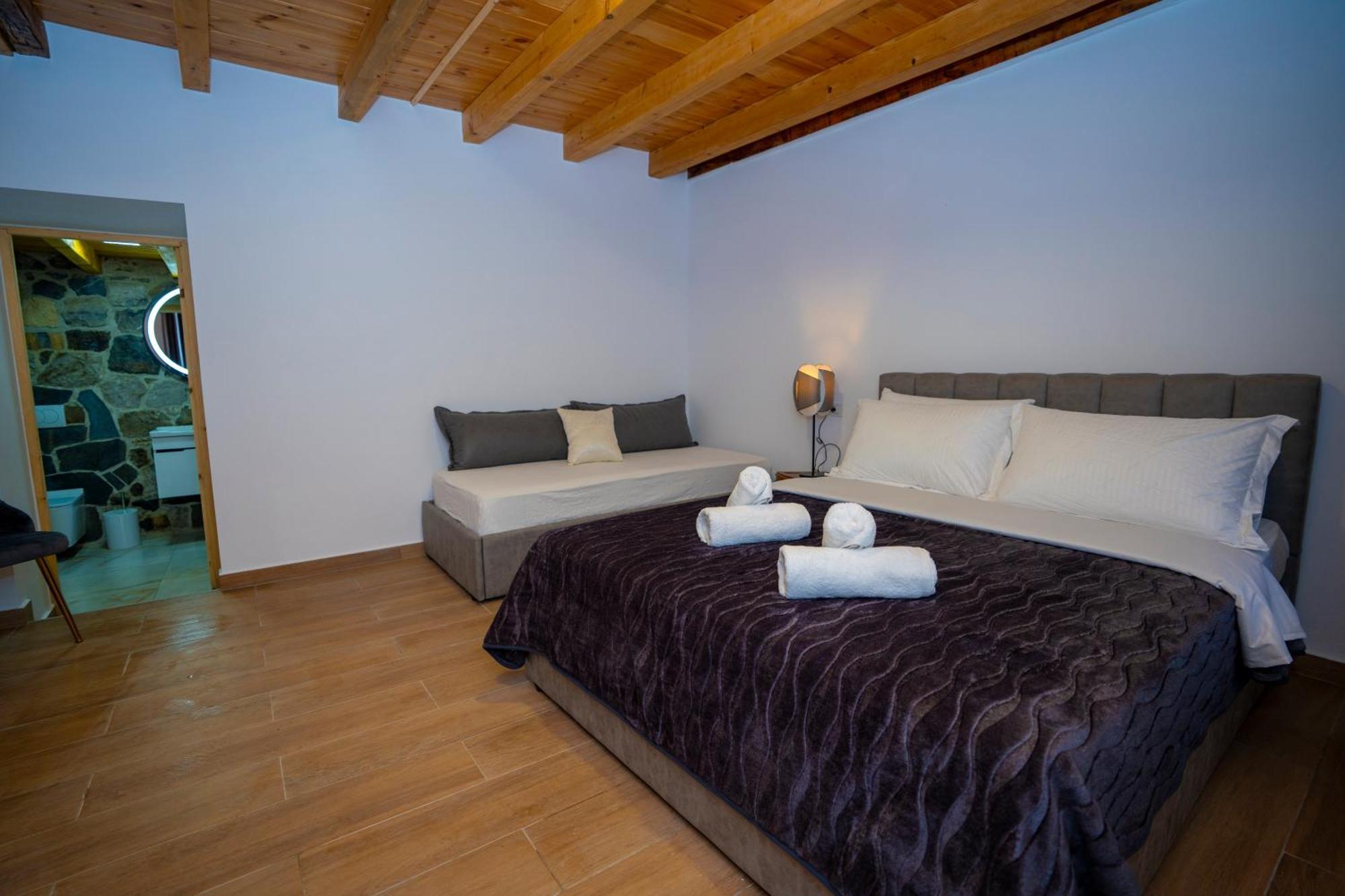 Villa Prelatheth Bagian luar foto